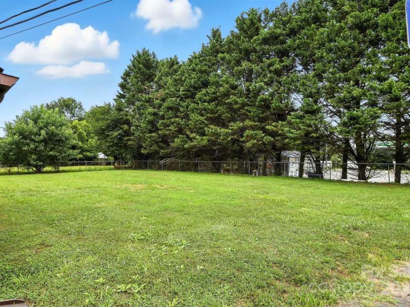 1351-1353 33rd Street, Conover, NC 28613.  MLS# CAR4286802, YatesRealty ID 31432. 