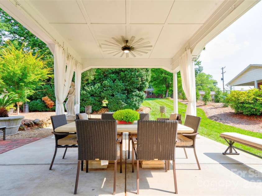 110 Gaston Street, Kings Mountain, NC 28086.  MLS# CAR4273043, YatesRealty ID 31433. Covered Sitting Area