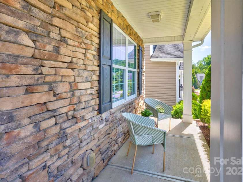1325 Grantwood Avenue, Concord, NC 28027.  MLS# CAR4272651, YatesRealty ID 31434. 