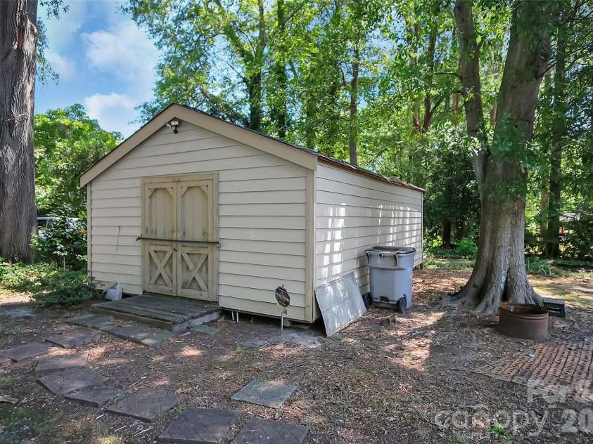 712 Home Trail, Gastonia, NC 28052.  MLS# CAR4392728, YatesRealty ID 31434. 