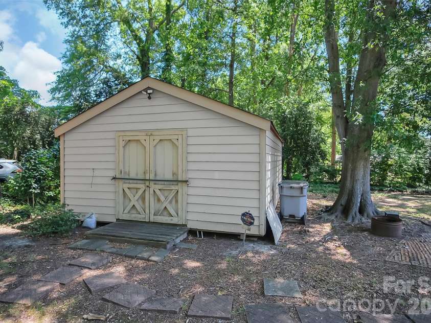 712 Home Trail, Gastonia, NC 28052.  MLS# CAR4392728, YatesRealty ID 31434. 