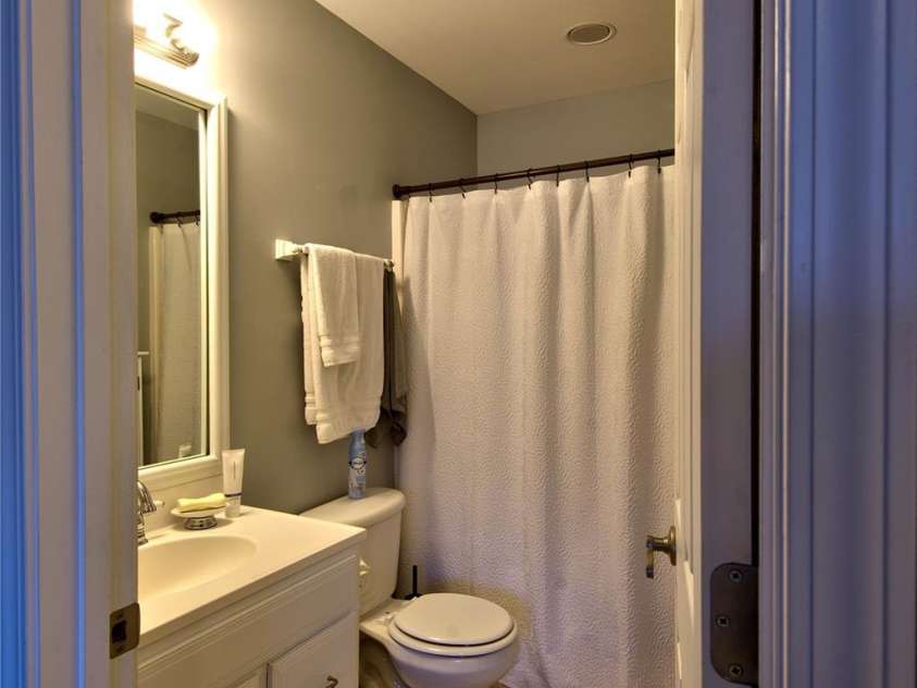 115 Park Vista Drive, Troutman, NC 28166.  MLS# CAR4347343, YatesRealty ID 31435. 