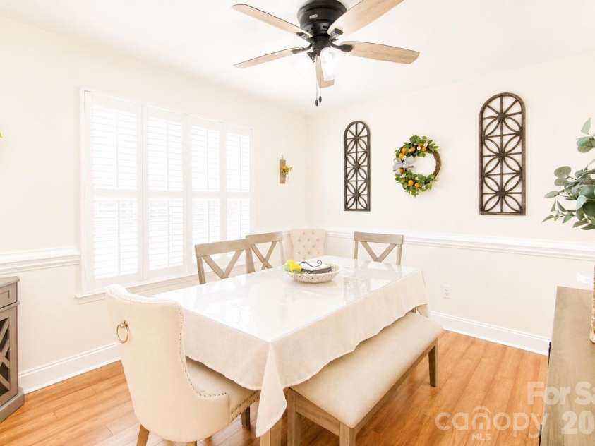 115 Park Vista Drive, Troutman, NC 28166.  MLS# CAR4347343, YatesRealty ID 31435. 