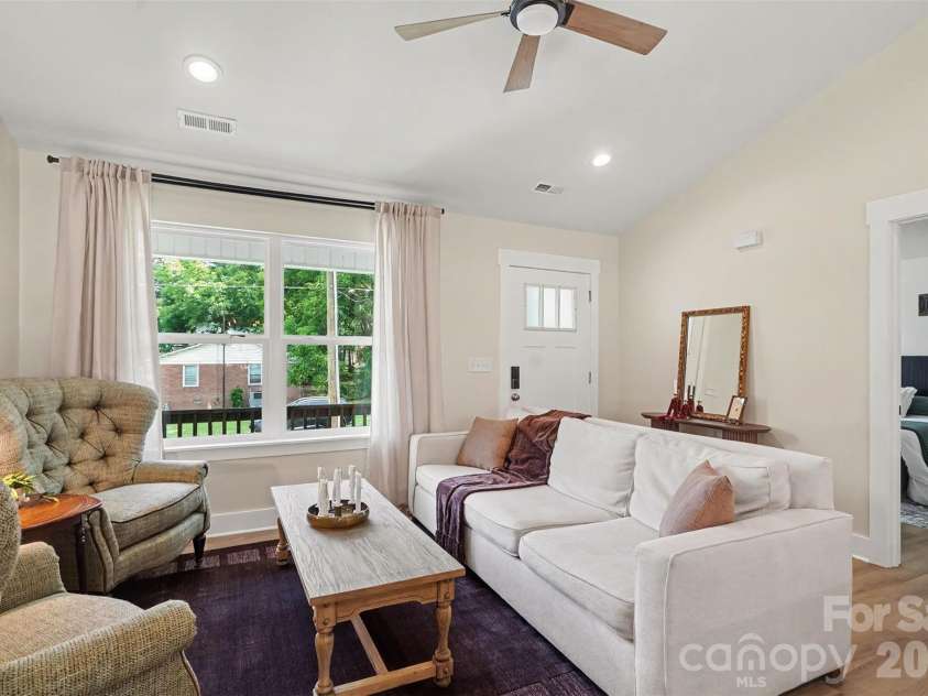 108 Marion Street, Lancaster, SC 29720.  MLS# CAR4391774, YatesRealty ID 31436. Living Room