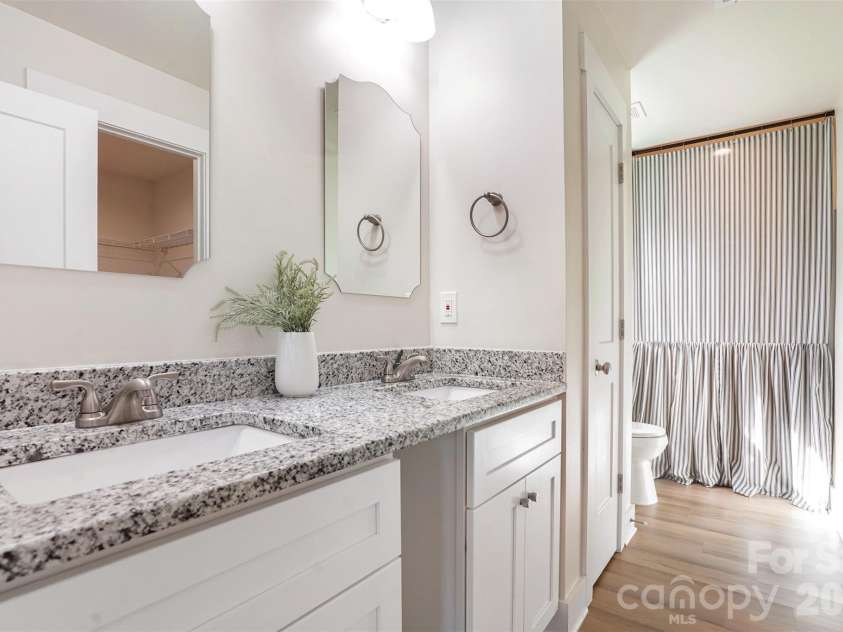 108 Marion Street, Lancaster, SC 29720.  MLS# CAR4391774, YatesRealty ID 31436. Primary Bathroom