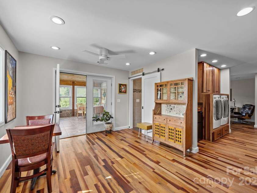 593 Buck Ridge Road, Waynesville, NC 28785.  MLS# CAR4288418, YatesRealty ID 31437. 