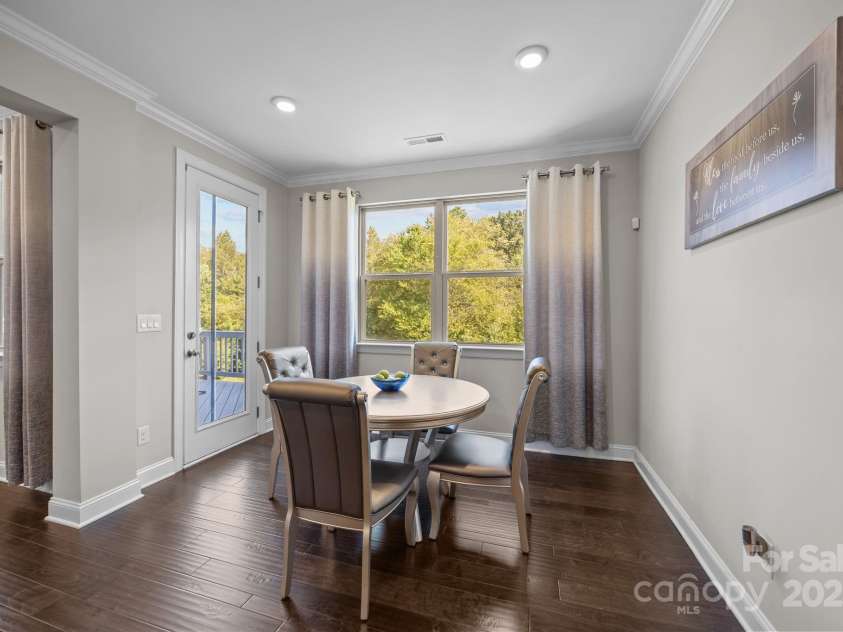 141 Rain Shadow Drive, Mooresville, NC 28115.  MLS# CAR4305913, YatesRealty ID 3144. Breakfast Room & access to Deck