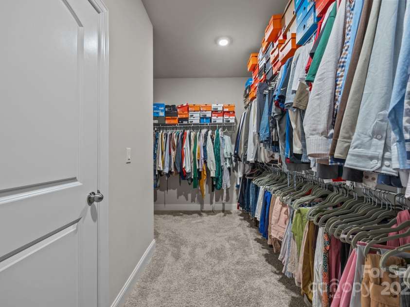 141 Rain Shadow Drive, Mooresville, NC 28115.  MLS# CAR4305913, YatesRealty ID 3144. Spacious Walk-in closet