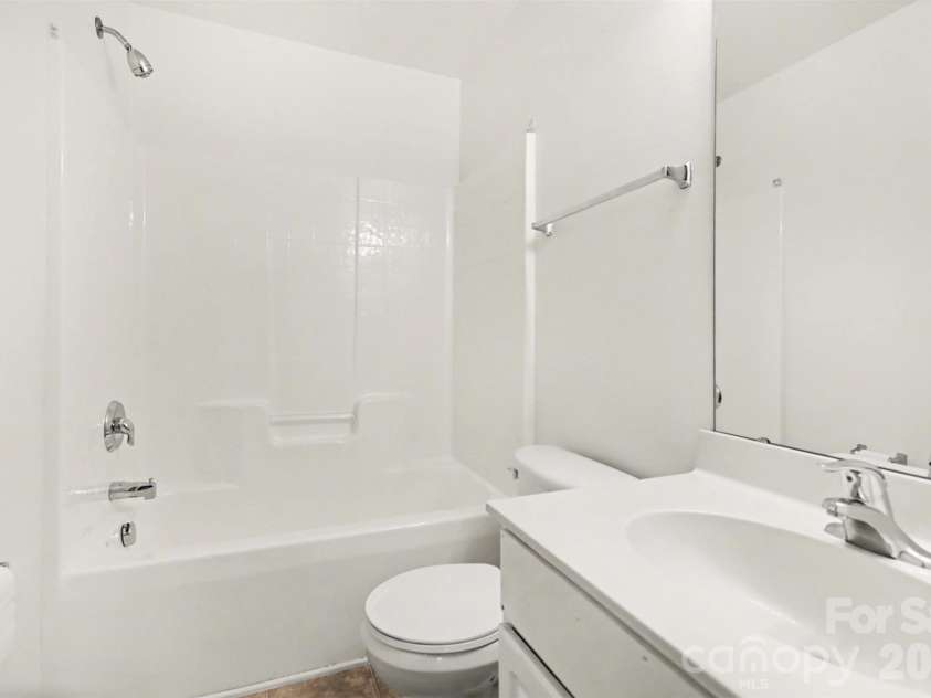 2205 Arbor Vista Drive, Charlotte, NC 28262.  MLS# CAR4352656, YatesRealty ID 3144. 
