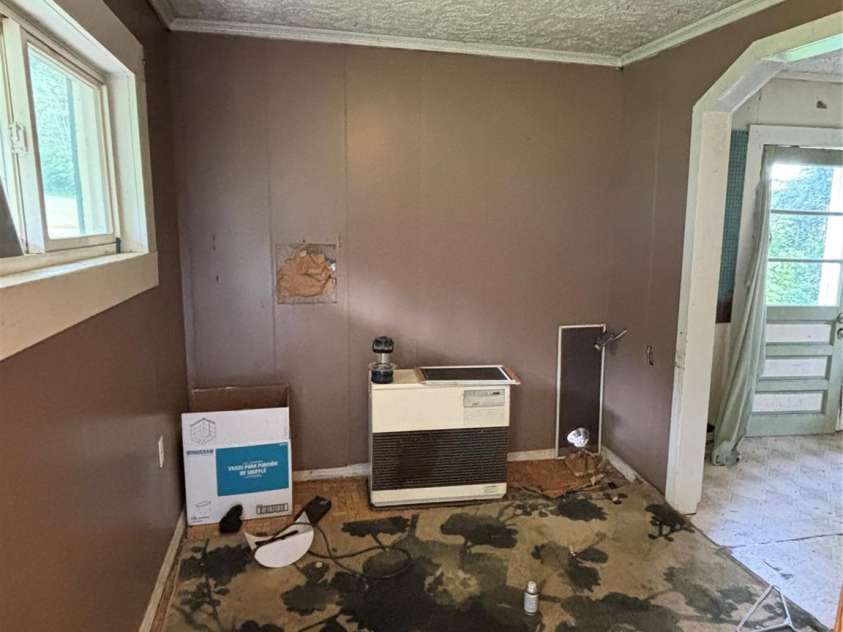 3523 Walker Circle, Lenoir, NC 28645.  MLS# CAR4286322, YatesRealty ID 31440. 