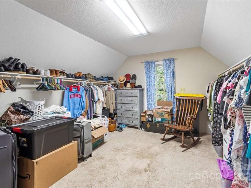 1774 Highway 55 Highway, Clover, SC 29710.  MLS# CAR4288616, YatesRealty ID 31441. Primary large walk-in closet