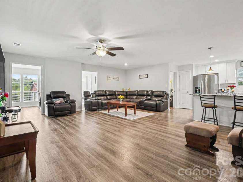 2219 Rock Rest Road, Wingate, NC 28174.  MLS# CAR4383329, YatesRealty ID 31441. Living Room