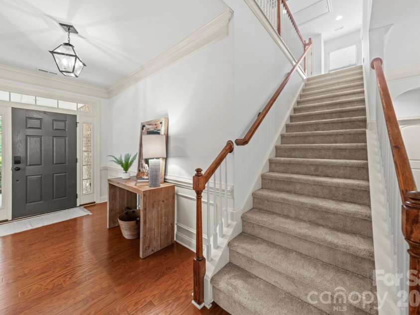 963 Rock Forest Way, Fort Mill, SC 29707.  MLS# CAR4394897, YatesRealty ID 31444. 