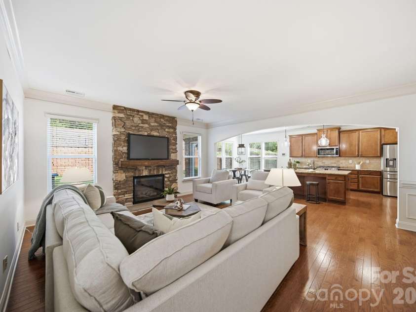 963 Rock Forest Way, Fort Mill, SC 29707.  MLS# CAR4394897, YatesRealty ID 31444. 