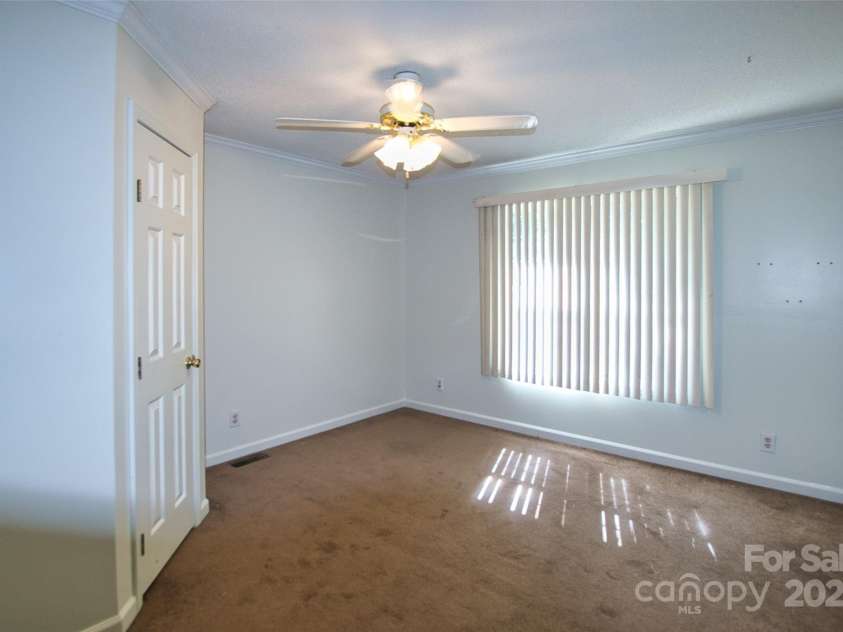 142 Orindawood Road, McConnells, SC 29726.  MLS# CAR4287985, YatesRealty ID 31446. 2nd Bedroom