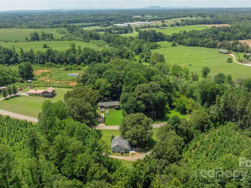 2770 St James Church Road, Newton, NC 28658.  MLS# CAR4283875, YatesRealty ID 31447. 