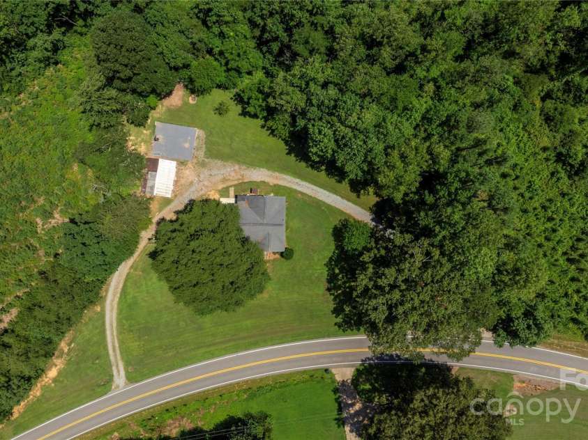 2770 St James Church Road, Newton, NC 28658.  MLS# CAR4283875, YatesRealty ID 31447. 