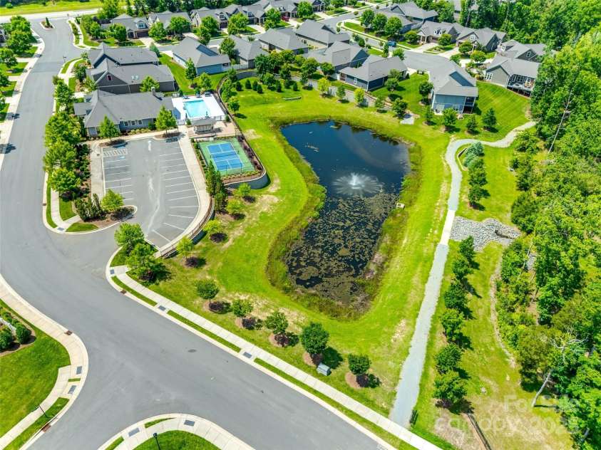 2261 Lincolnshire Lane, Waxhaw, NC 28173.  MLS# CAR4268622, YatesRealty ID 31448. 