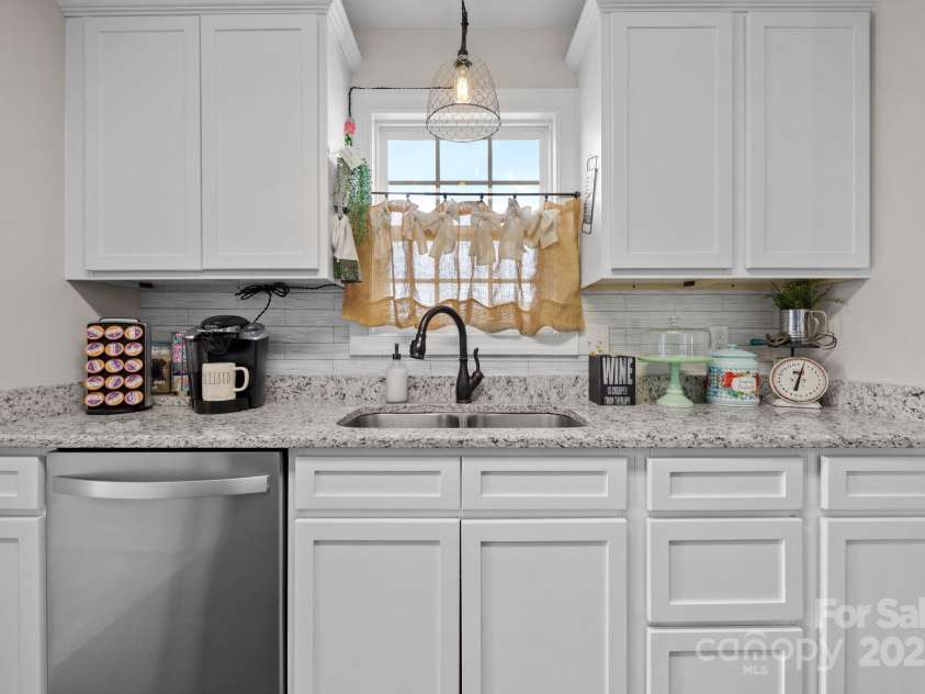 149 Tuscan Way, Lexington, NC 27295.  MLS# CAR4288019, YatesRealty ID 31449. 