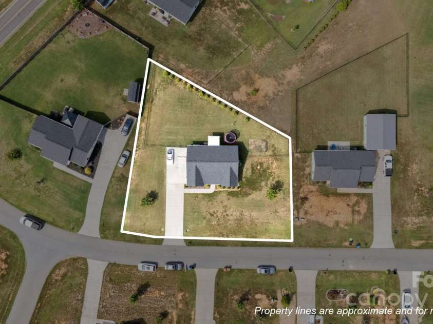 149 Tuscan Way, Lexington, NC 27295.  MLS# CAR4288019, YatesRealty ID 31449. 