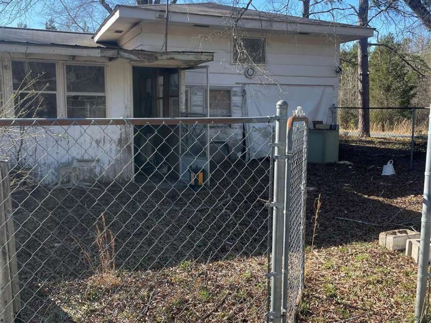 37254 BARNHARDT Road, New London, NC 28127.  MLS# CAR4228150, YatesRealty ID 3145. 