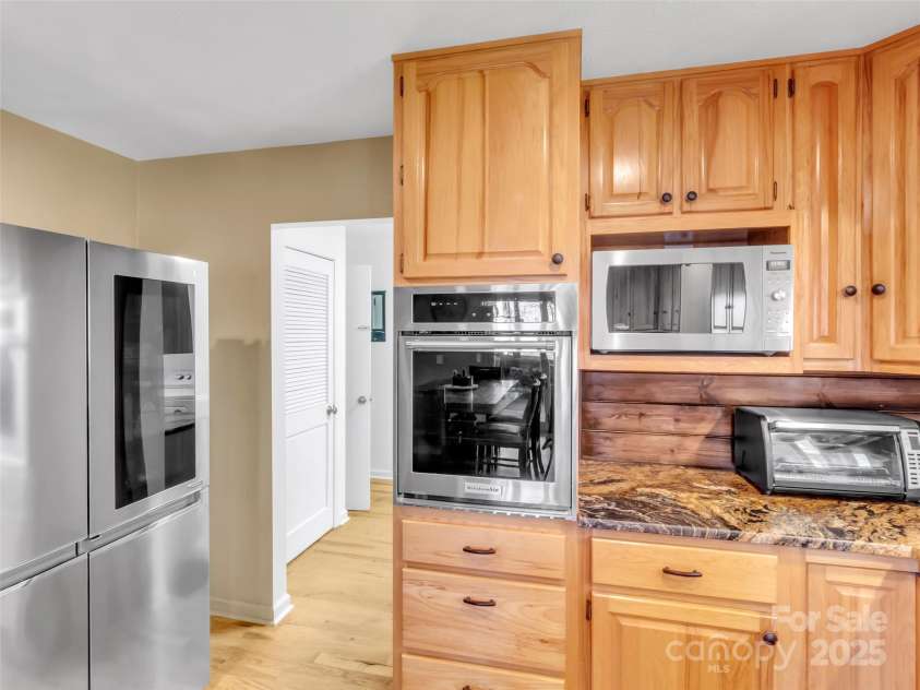 390 Echo Drive, Waynesville, NC 28786.  MLS# CAR4319138, YatesRealty ID 3145. 