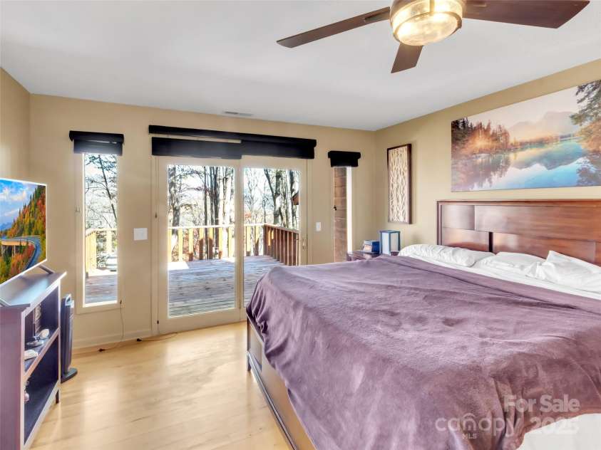 390 Echo Drive, Waynesville, NC 28786.  MLS# CAR4319138, YatesRealty ID 3145. 