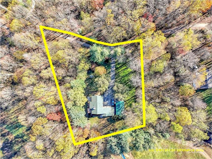 390 Echo Drive, Waynesville, NC 28786.  MLS# CAR4319138, YatesRealty ID 3145. 