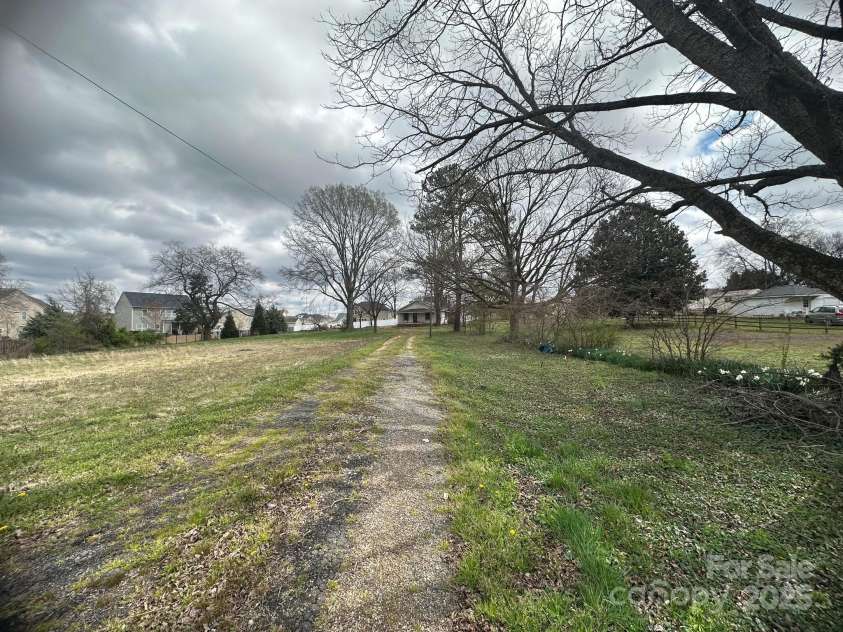 4349 Roberta Road, Concord, NC 28027.  MLS# CAR4308111, YatesRealty ID 3145. 
