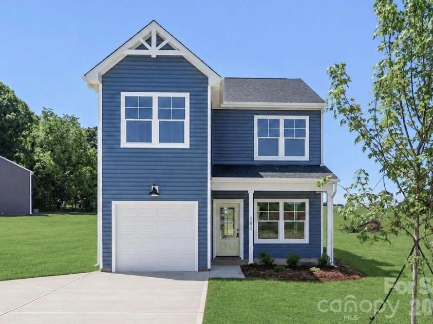 103 SIXTH Avenue, Hildebran, NC 28602.  MLS# CAR4393928, YatesRealty ID 31450. 