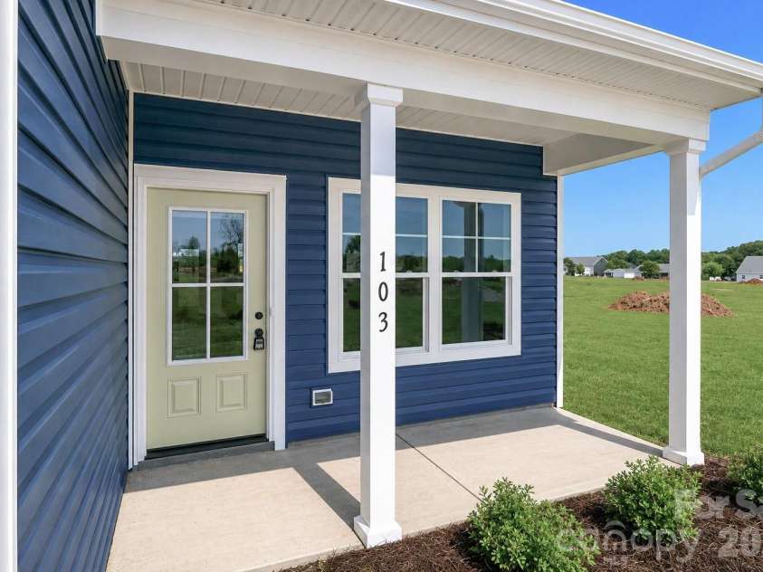103 SIXTH Avenue, Hildebran, NC 28602.  MLS# CAR4393928, YatesRealty ID 31450. 