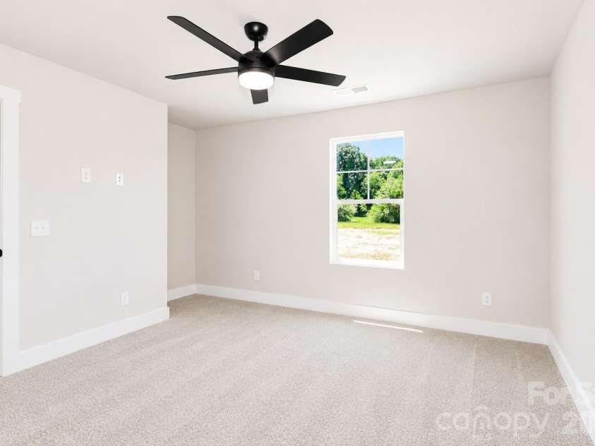 103 SIXTH Avenue, Hildebran, NC 28602.  MLS# CAR4393928, YatesRealty ID 31450. 