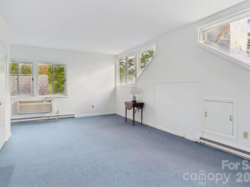 55 First Street, Tryon, NC 28782.  MLS# CAR4394053, YatesRealty ID 31451. 
