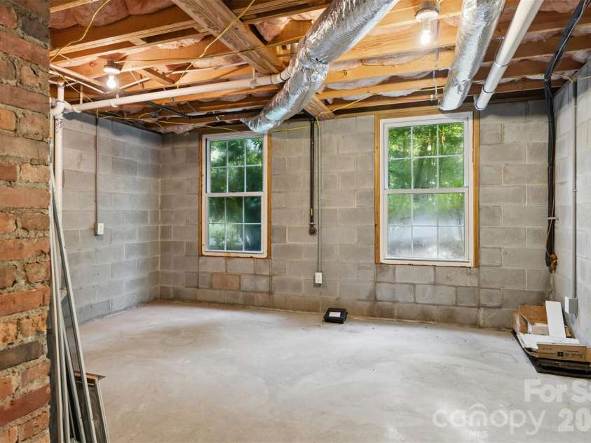 55 First Street, Tryon, NC 28782.  MLS# CAR4394053, YatesRealty ID 31451. 