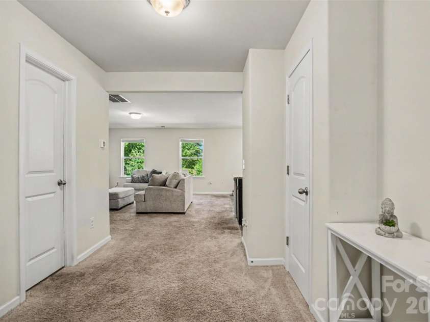 1121 Broad Street, Gastonia, NC 28054.  MLS# CAR4394098, YatesRealty ID 31452. 