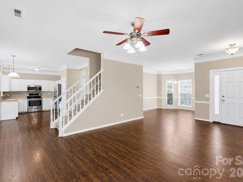 11327 Ridge Oak Drive, Charlotte, NC 28273.  MLS# CAR4394175, YatesRealty ID 31453. 