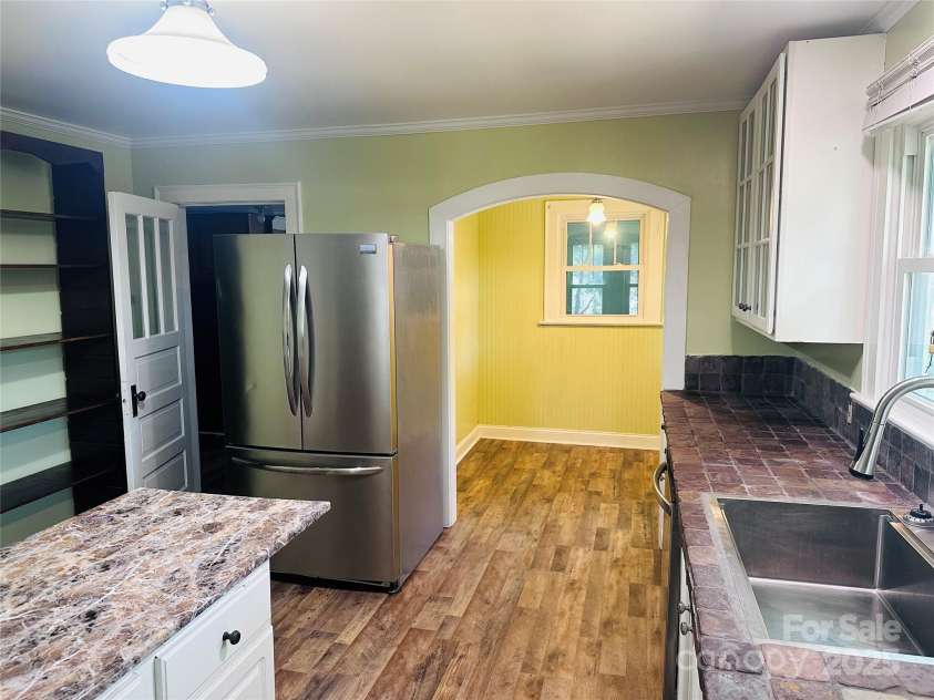 63 Brookwood Avenue, Concord, NC 28025.  MLS# CAR4287086, YatesRealty ID 31454. 