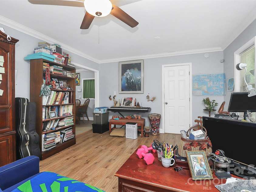8301 Washington Boulevard, Charlotte, NC 28262.  MLS# CAR4390154, YatesRealty ID 31454. 