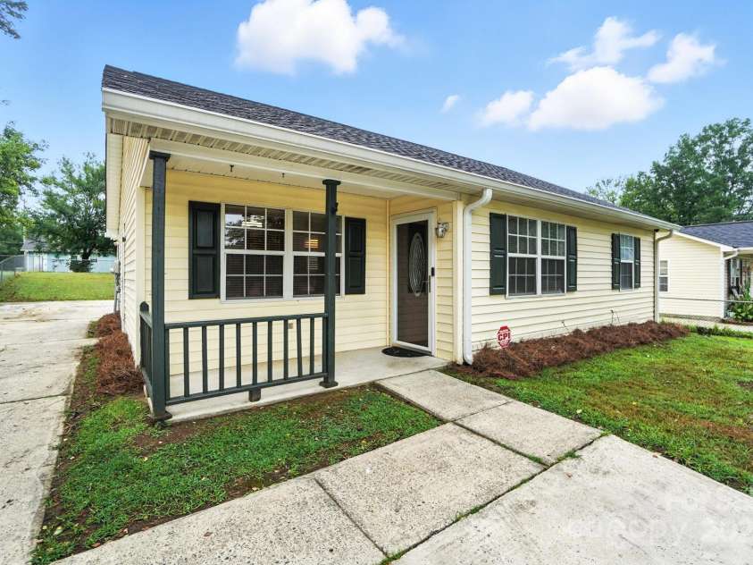 831 Flicker Street, Concord, NC 28027.  MLS# CAR4287829, YatesRealty ID 31455. Front porch