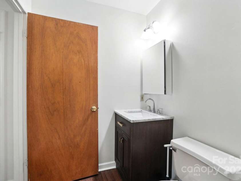 831 Flicker Street, Concord, NC 28027.  MLS# CAR4287829, YatesRealty ID 31455. Primary full bathroom