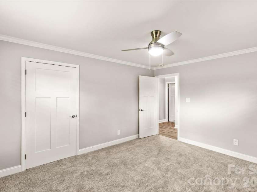 1297 Potter Road, Lancaster, SC 29720.  MLS# CAR4391936, YatesRealty ID 31456. 