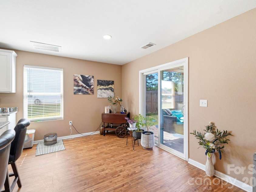 215 Belcaro Drive, Kings Mountain, NC 28086.  MLS# CAR4379600, YatesRealty ID 31457. 