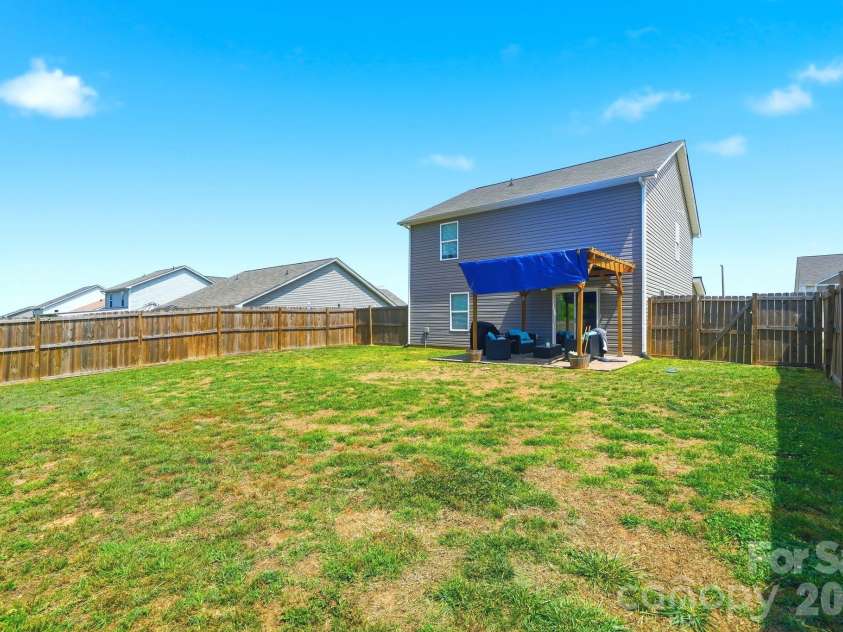 215 Belcaro Drive, Kings Mountain, NC 28086.  MLS# CAR4379600, YatesRealty ID 31457. 