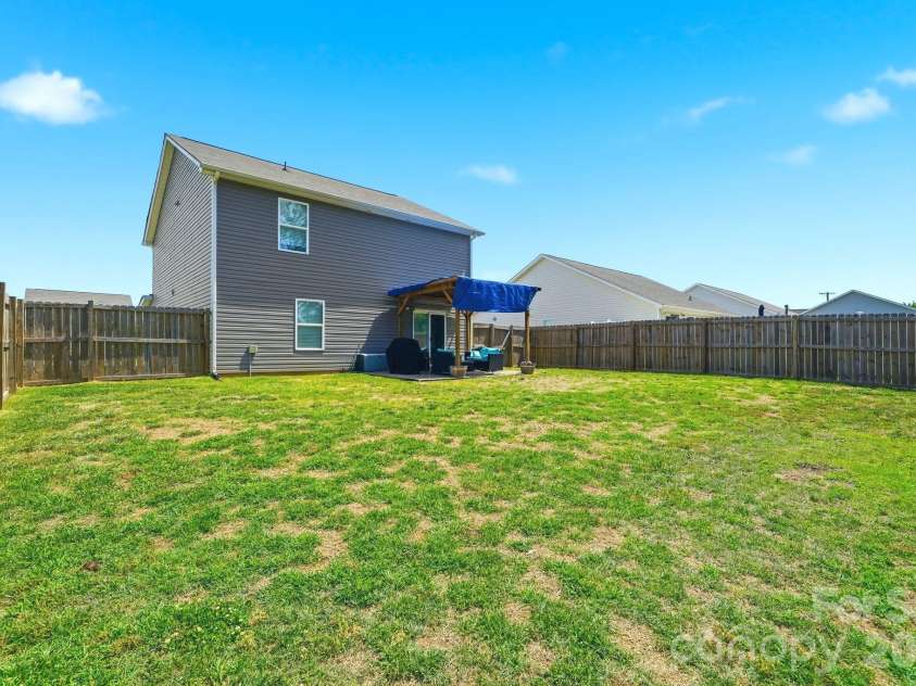 215 Belcaro Drive, Kings Mountain, NC 28086.  MLS# CAR4379600, YatesRealty ID 31457. 