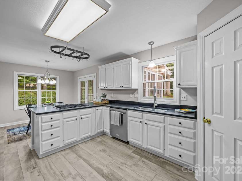 111 Nathan Court, Fletcher, NC 28732.  MLS# CAR4289901, YatesRealty ID 31458. 