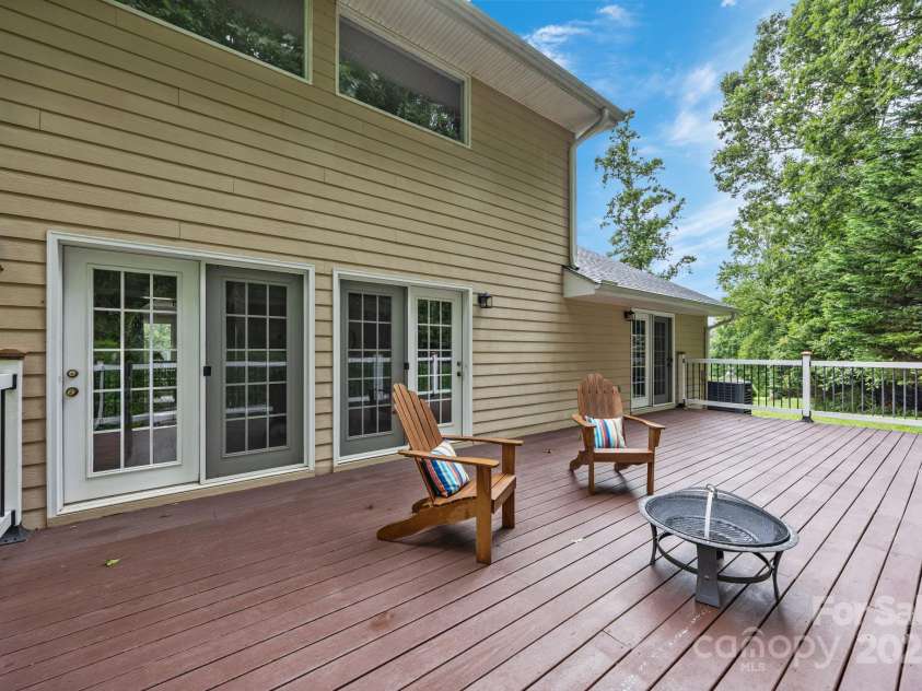 111 Nathan Court, Fletcher, NC 28732.  MLS# CAR4289901, YatesRealty ID 31458. 
