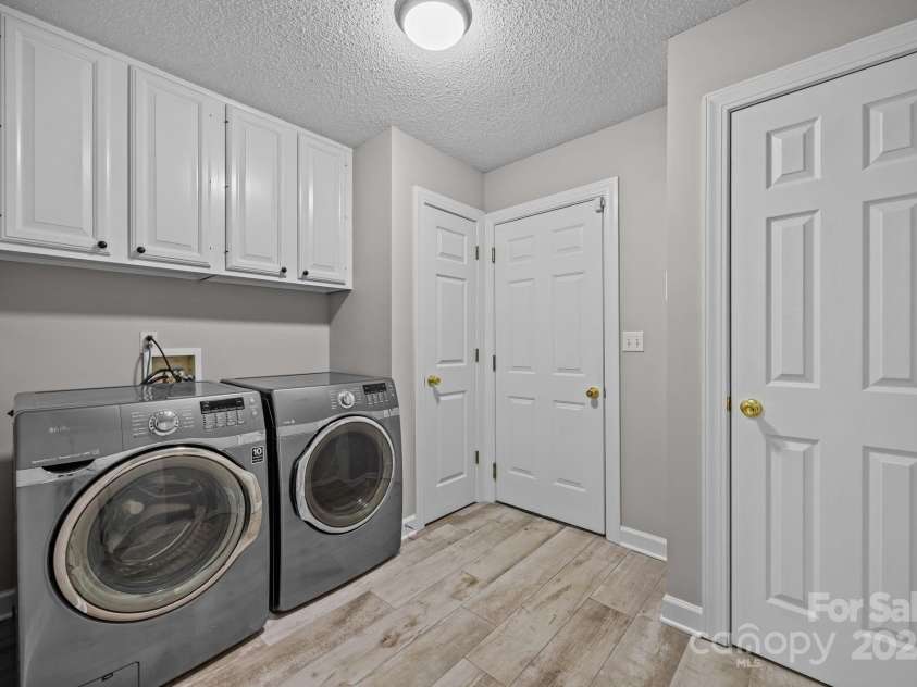 111 Nathan Court, Fletcher, NC 28732.  MLS# CAR4289901, YatesRealty ID 31458. 