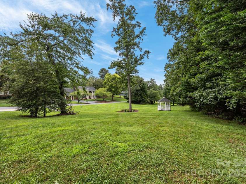111 Nathan Court, Fletcher, NC 28732.  MLS# CAR4289901, YatesRealty ID 31458. 