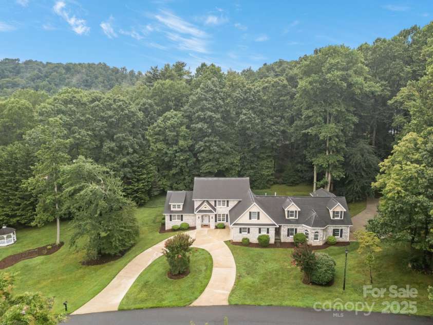 111 Nathan Court, Fletcher, NC 28732.  MLS# CAR4289901, YatesRealty ID 31458. 