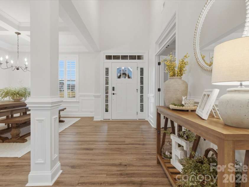 2204 Skybrook Oaks Drive, Huntersville, NC 28078.  MLS# CAR4386187, YatesRealty ID 31458. 